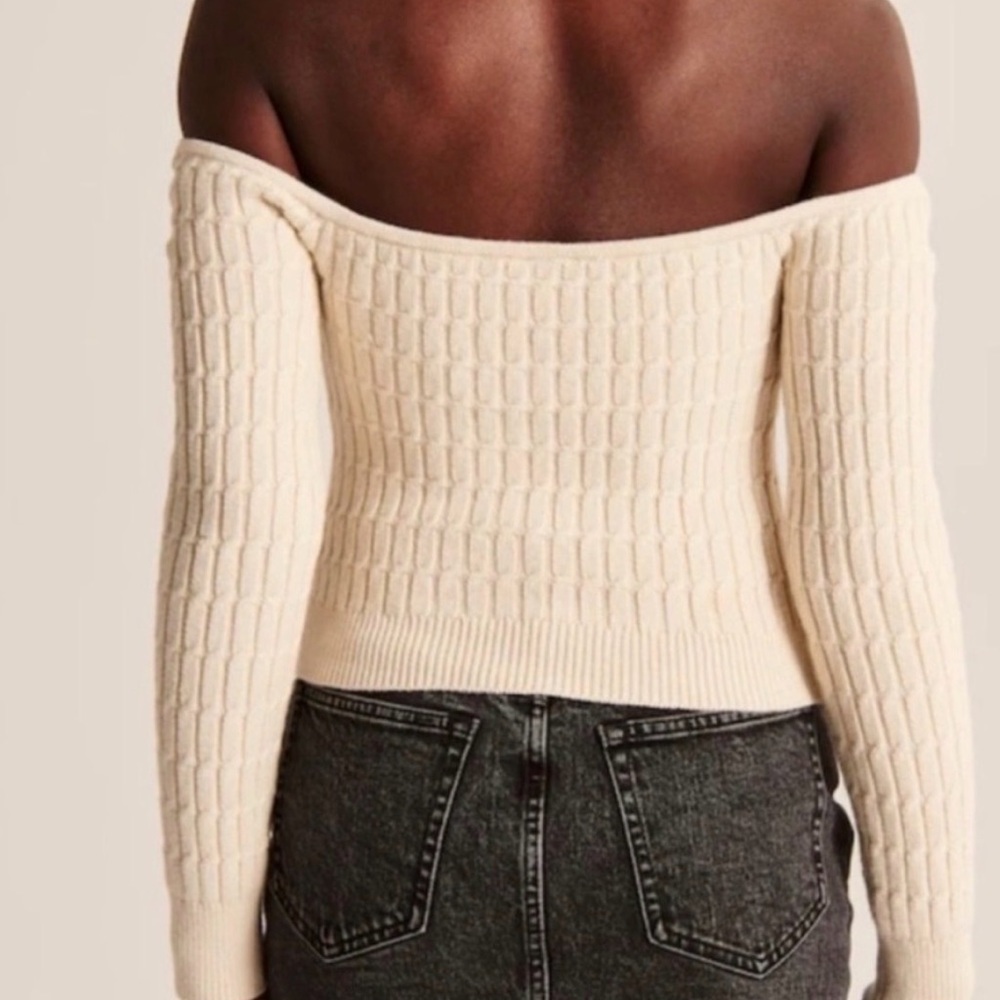 Abercrombie & Fitch Cable Knit Halter Sweater Cream Cold Shoulder Small - Picture 3 of 11